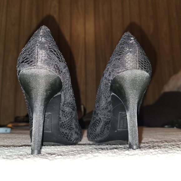 Mootsies Tootsies Classic Heels - Picture 8 of 11